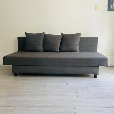 Momy's Apartment